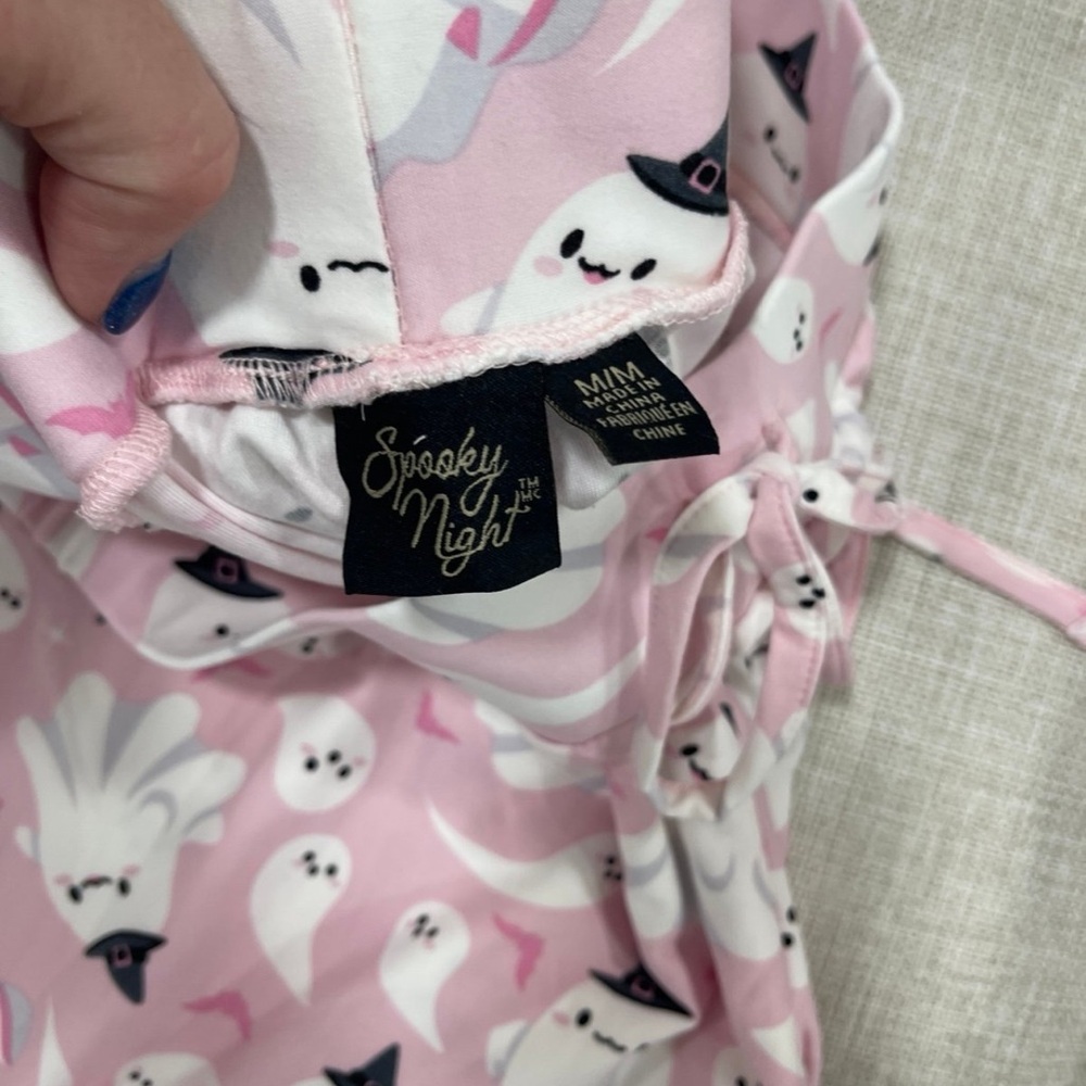 Pink Halloween Ghost Witches & Pink Bats Super Soft Pajama Pants Size Medium NWT - Picture 3 of 3